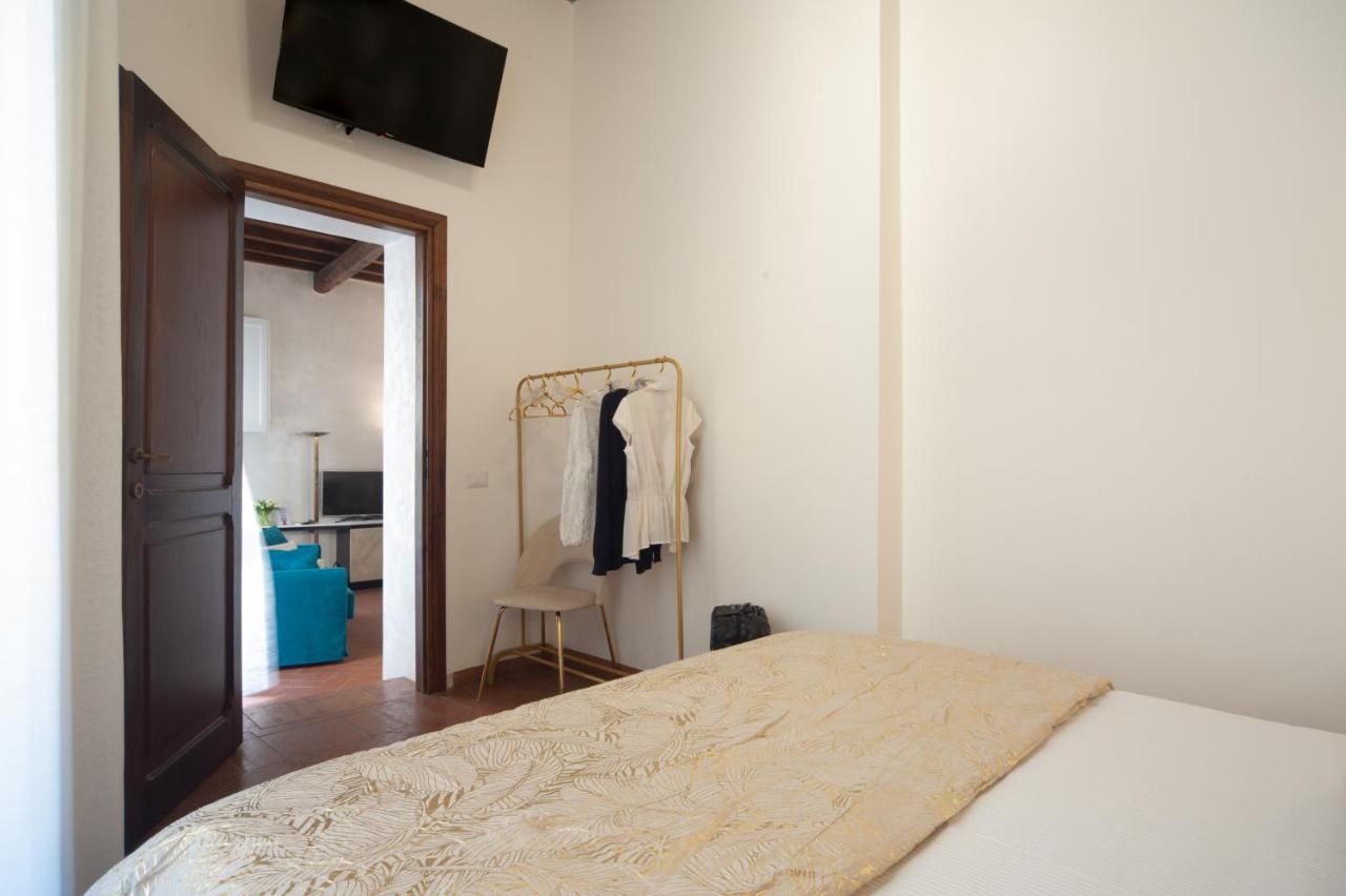Campo De Fiori Chic Apartment Рим Екстериор снимка