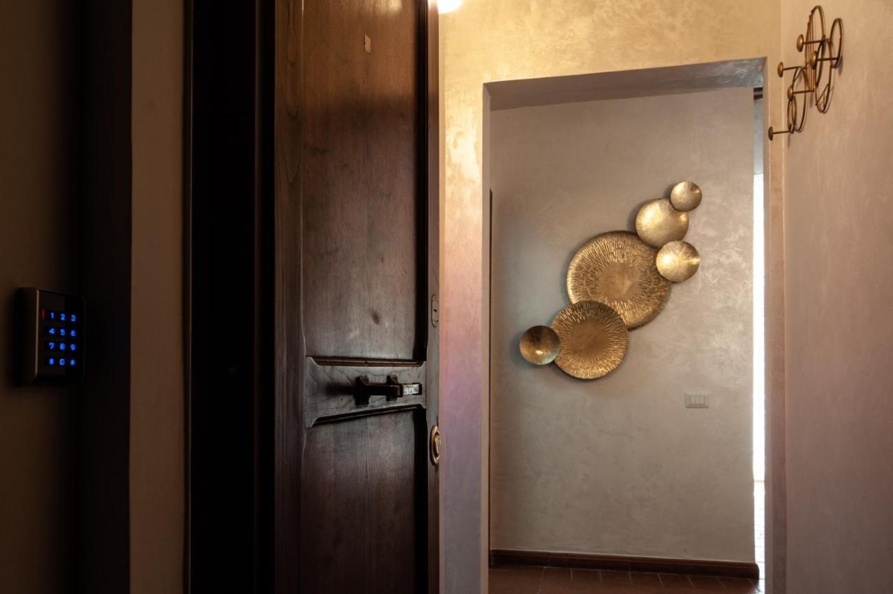 Campo De Fiori Chic Apartment Рим Екстериор снимка