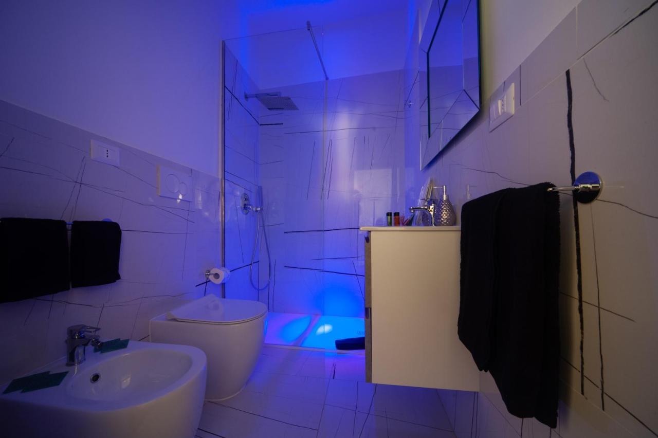 Campo De Fiori Chic Apartment Рим Екстериор снимка