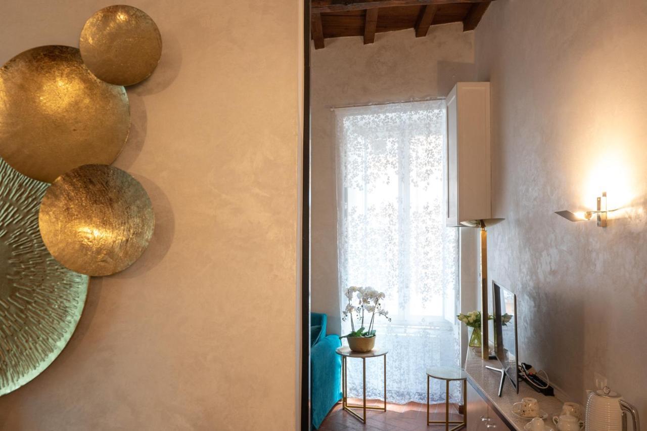 Campo De Fiori Chic Apartment Рим Екстериор снимка