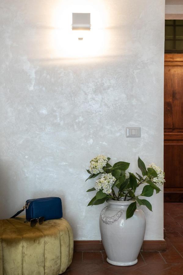 Campo De Fiori Chic Apartment Рим Екстериор снимка