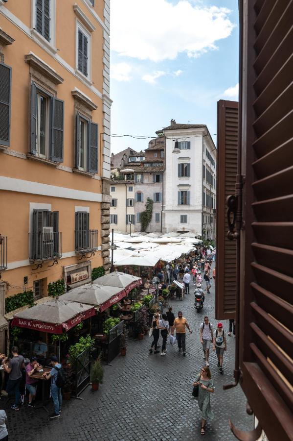 Campo De Fiori Chic Apartment Рим Екстериор снимка