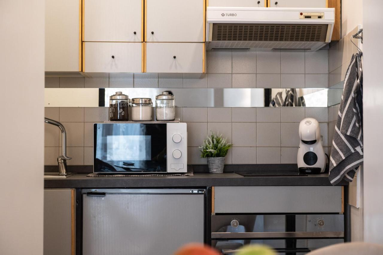 Campo De Fiori Chic Apartment Рим Екстериор снимка