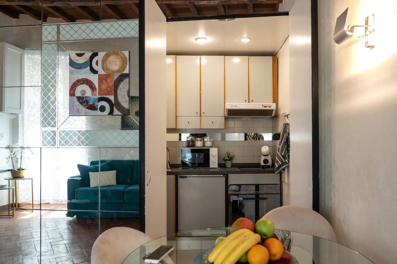 Campo De Fiori Chic Apartment Рим Екстериор снимка